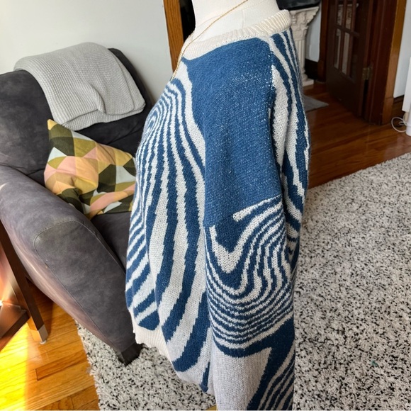 vintage swirl pattern sweater - Picture 3 of 4